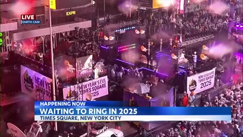 Australia Enters 2025! New York City Rings in the New Year with Epic Countdown