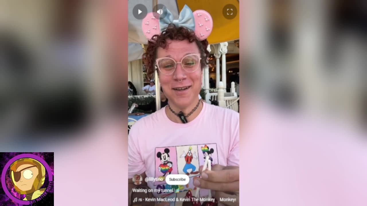 Cyraxx: Caught Red Handed by John John | Lolcow Update