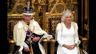 King Charles Stays Silent as Trust in UK Politics Implodes