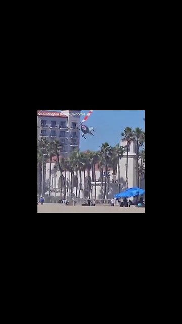 Helicopter spiral's out of control & crashes in trees - Huntington Beach, California