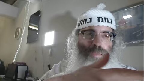 אם אני מלמדך דבר שאתה חי בו אתה למד אמור בכל יום שמע ישראל ה' אלהינו ה'- שיר נ נח מסכת סנהדרין דף סג