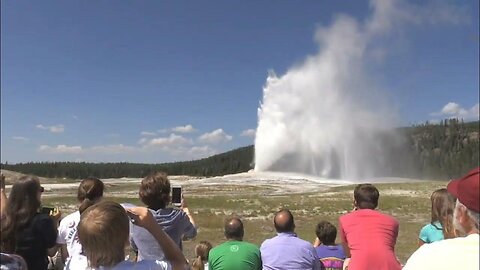 Old Faithful - Yellowstone National Park
