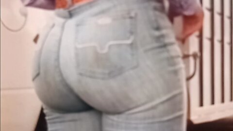 Cowgirl cake doing work
