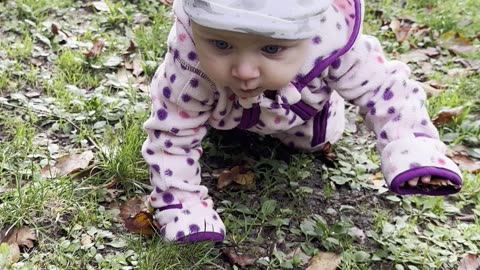 Outdoor fun with mommy 💕 Baby Kayla’s chasing her down like it’s her daily workout