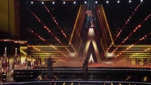 Incredible: Jessica Sanchez And Sirca Marea Turn "Golden Hour" Into Pure Magic |