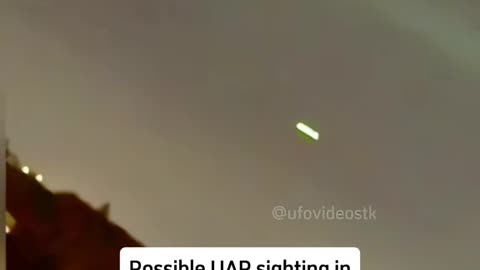 🛸😱 Witnesses Capture Mysterious Object with Pulsating Lights! | TheTruthAbove