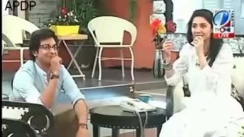 Big insult of celebrities on social media