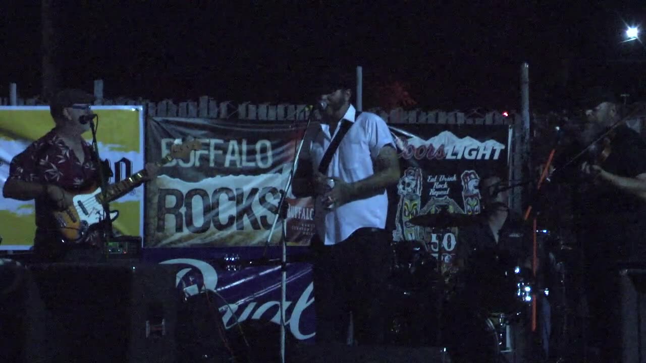 POTATOE FAMINE - DRUNK LOVE - (Irish/Pub/Rock)