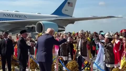 Malaysia #TrumpyDance