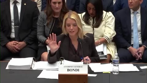 Pam Bondi when asked a simple yes or no question