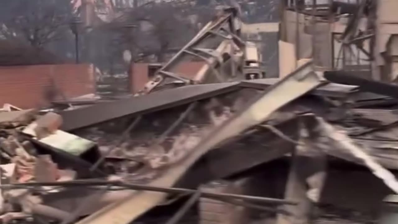 This Is Los Angeles Less Than 24 Hours After The Fire Started