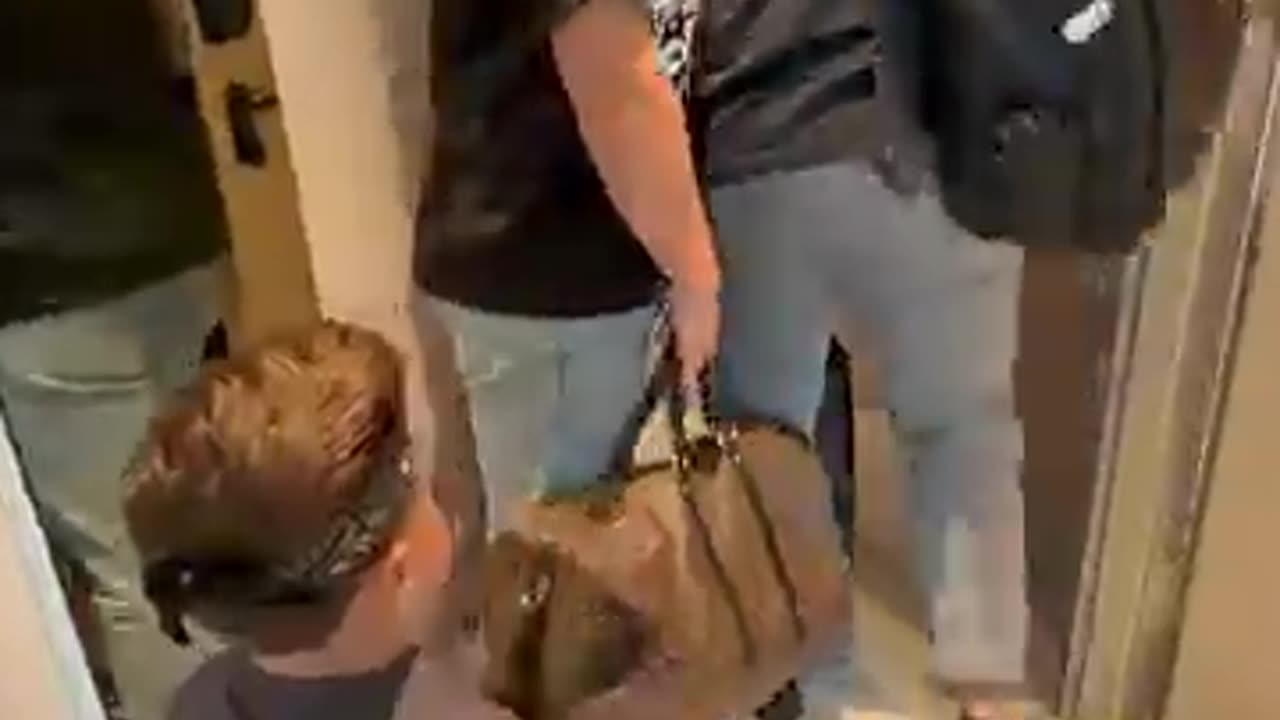 Funny Guy Video-13