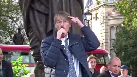 Former vice president at Pfizer, Dr. Mike Yeadon: