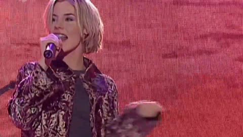 Jennifer Paige - Crush - Live ZDF