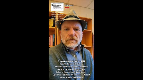 Nuclear reactor void coefficient