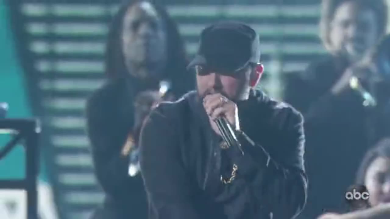 Eminem - Lose Yourself • LIVE • The 92nd Academy Awards • Oscars 2020