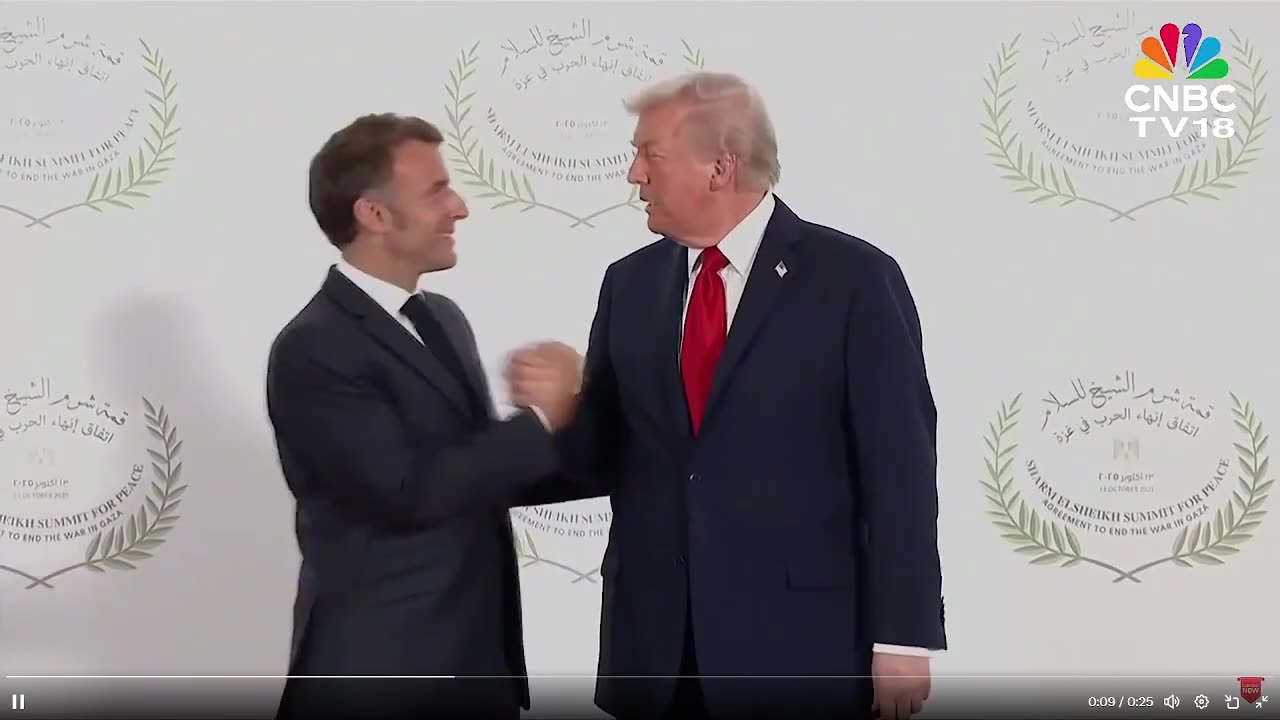 🚨 Haha! Tổng thống Trump vừa mới đối xử tệ bạc với Tổng thống Pháp Macron ở Ai Cập