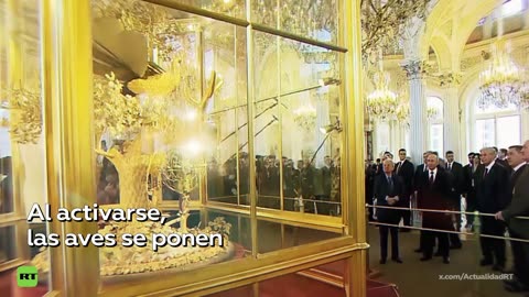 Así funciona el famoso reloj del Pavo Real ruso
