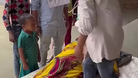 Bacha Ko Janam Dete He Maa Maar Gaya 🙄😂😭 #viral #funny #shorts