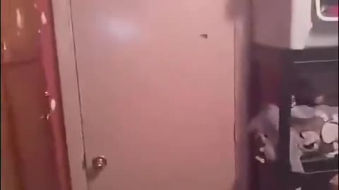 Dad don’t wanna be locked out