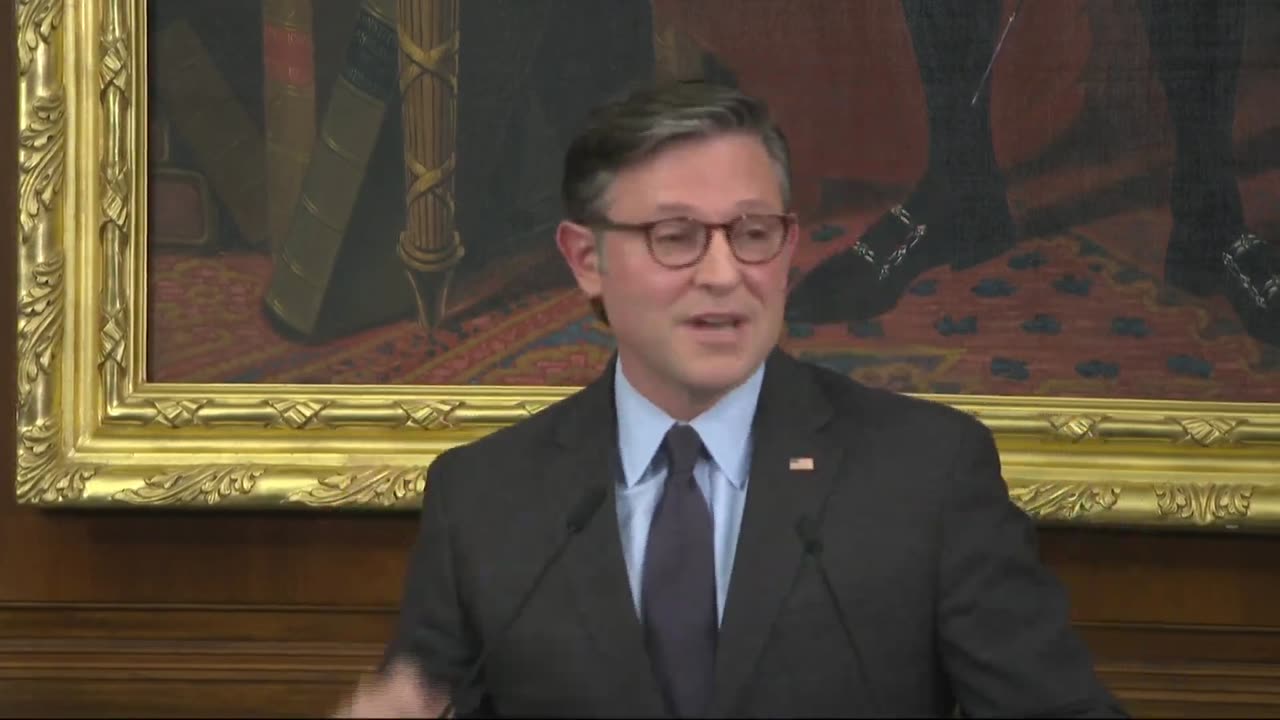 Mike Johnson holds a press conference - October 6, 2025