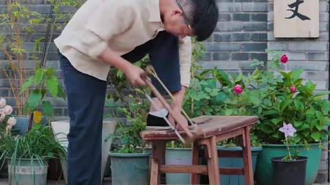 Purple bamboo is made into a tea scent, orchid patter is filled with tea fragance