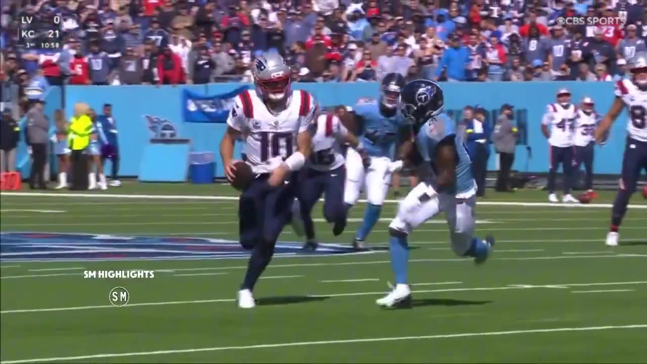 Patriots QB Drake Maye is out of the game after hitting his head hard on the turf.