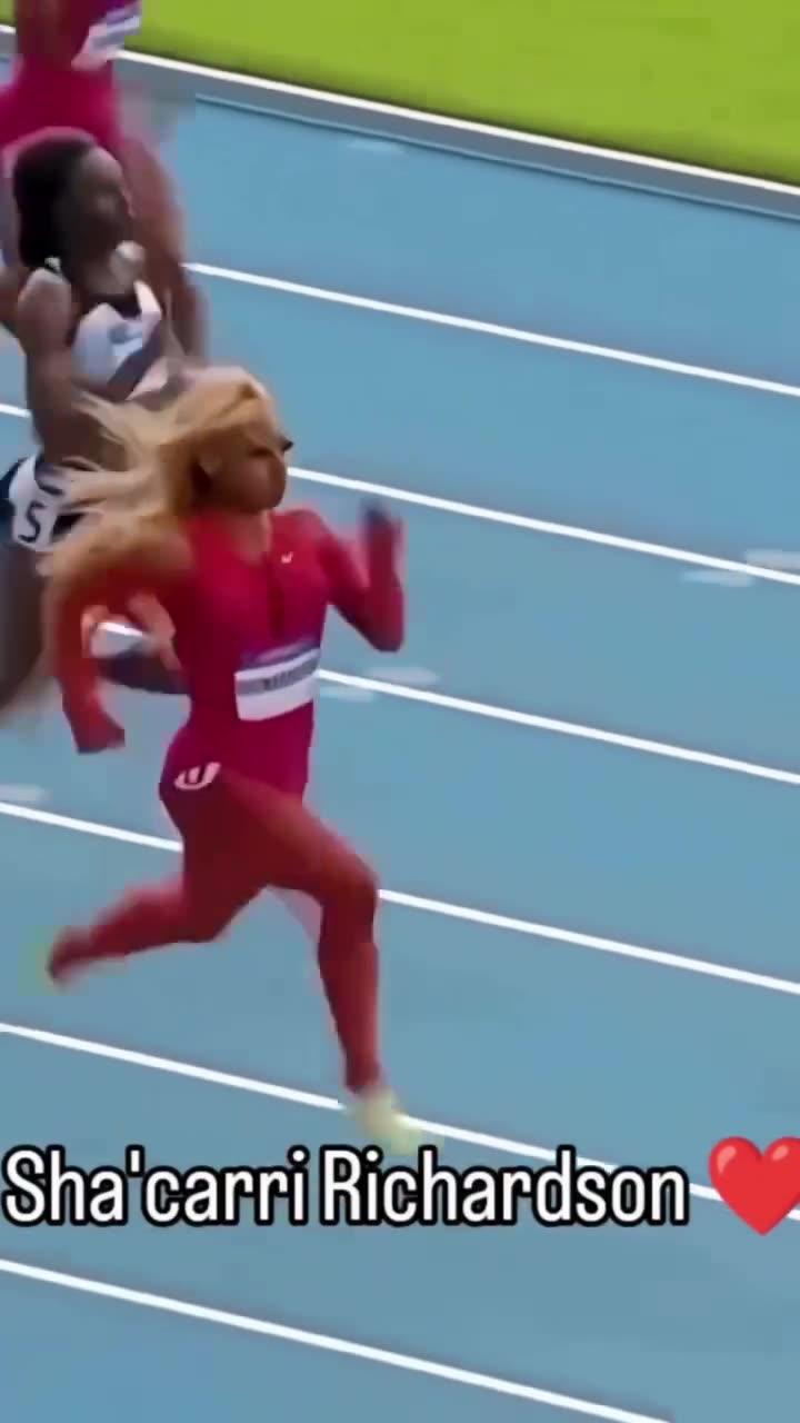 OMG! SHACARRI RICHARDSON Is tearing up this track #runningmotivation #fitness