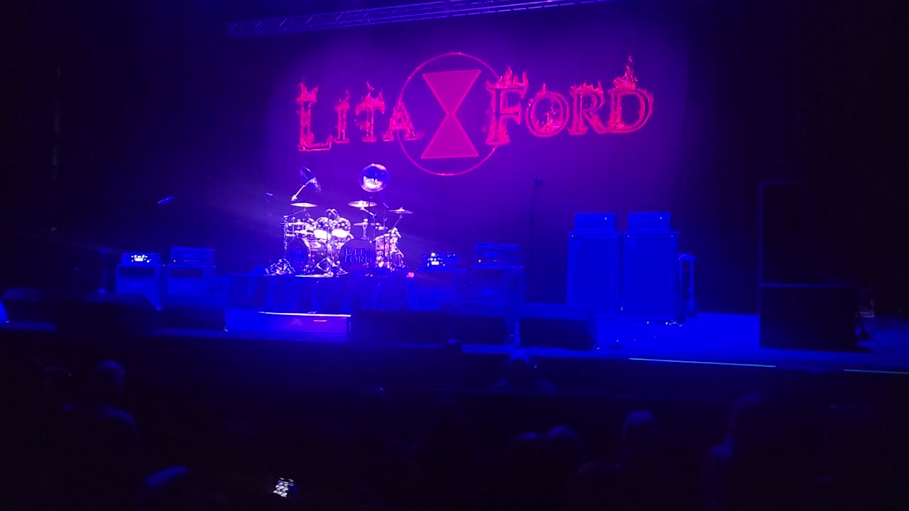 Lita ford ( live)