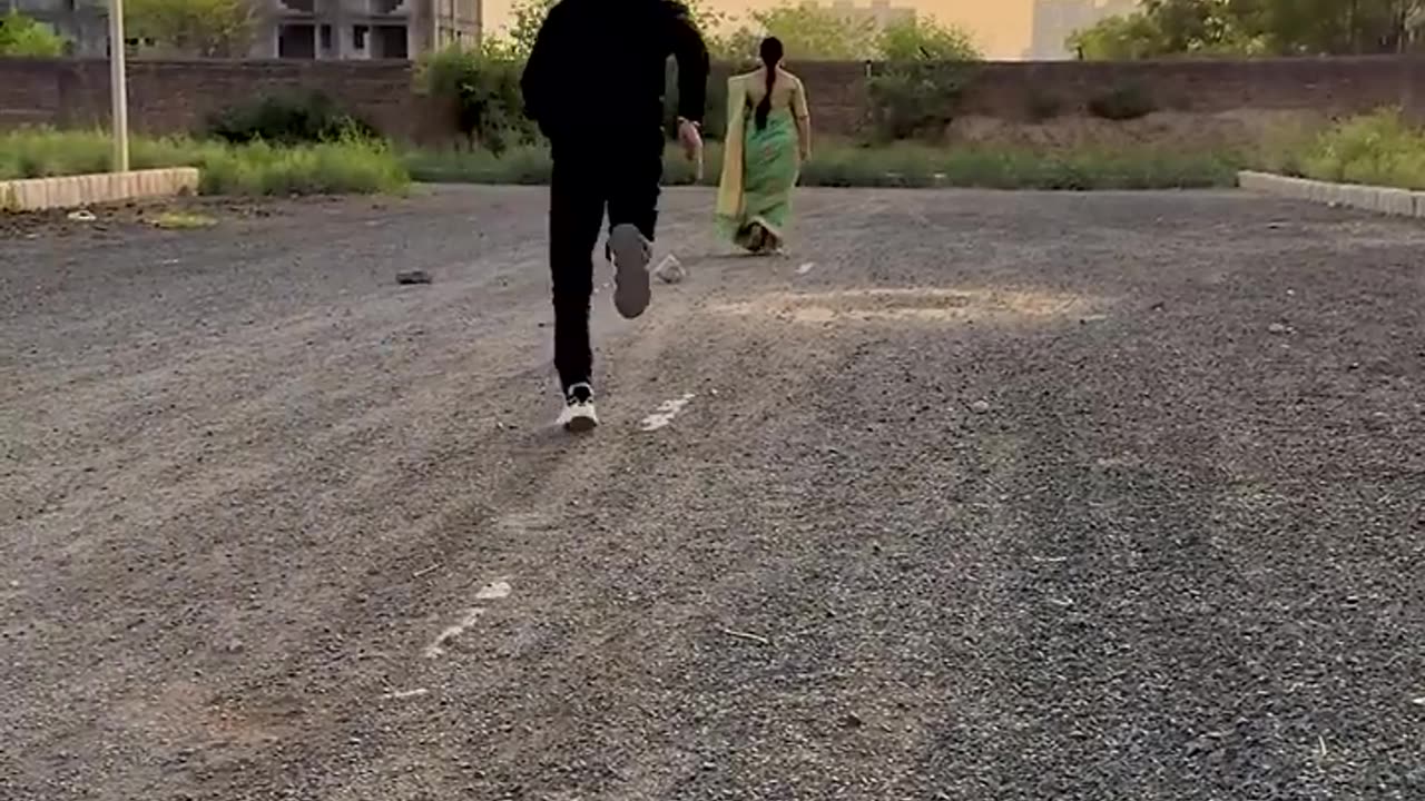 Honesty test by big female