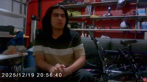 Foxaotic Vlogs S1 Ep.3- no christmas for me...cuz no one hired me and I'm a failed...