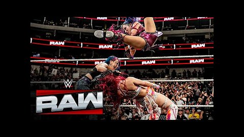 Asuka helps Kairi Sane defeat IYO SKY Raw highlights, Oct. 6, 2025