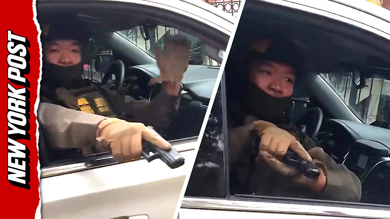 Moment ICE officer points gun at outraged Chicago protesters