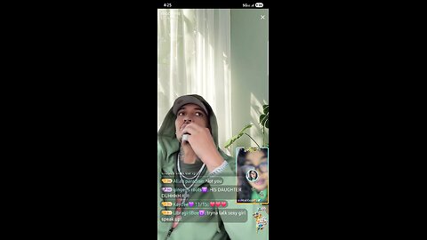 MOET STILL BEGGING. FLOCKO MAY FLY TO LEXII ON MOET BDAY. LET THE GAMES BEGIN 🤣🤣🤣