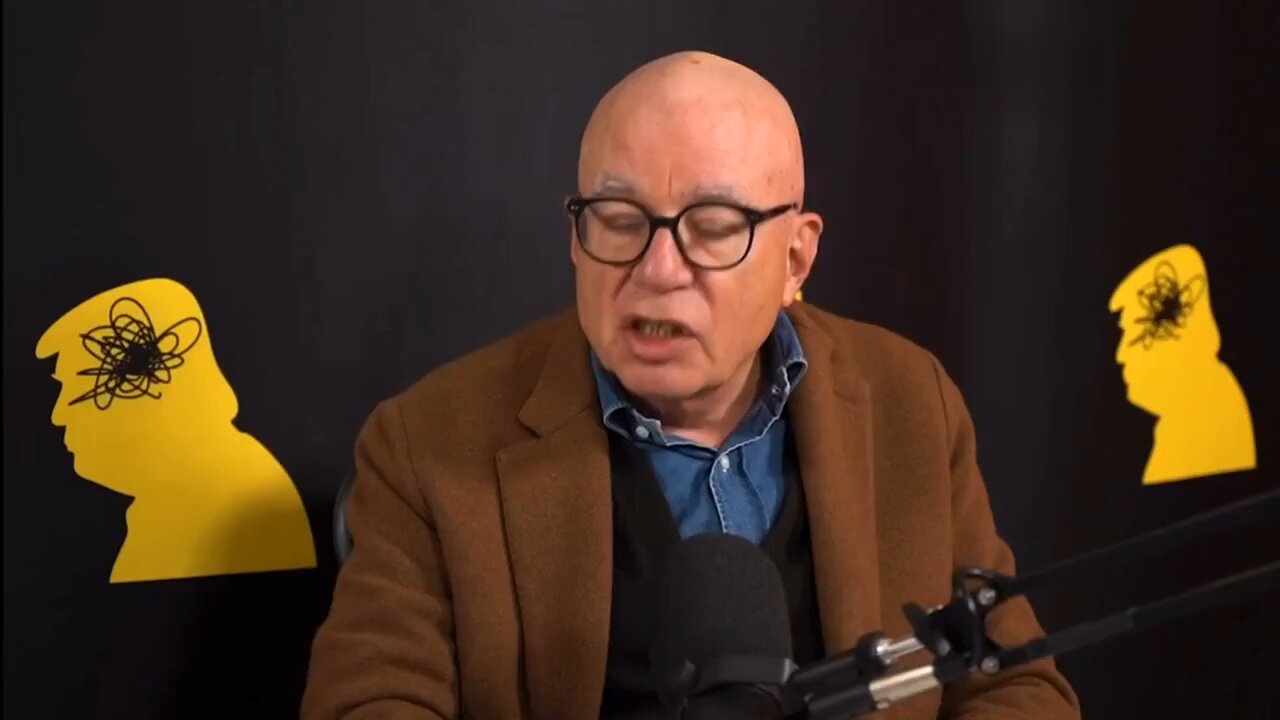 😰 New emails suggest journalist’s deep knowledge of