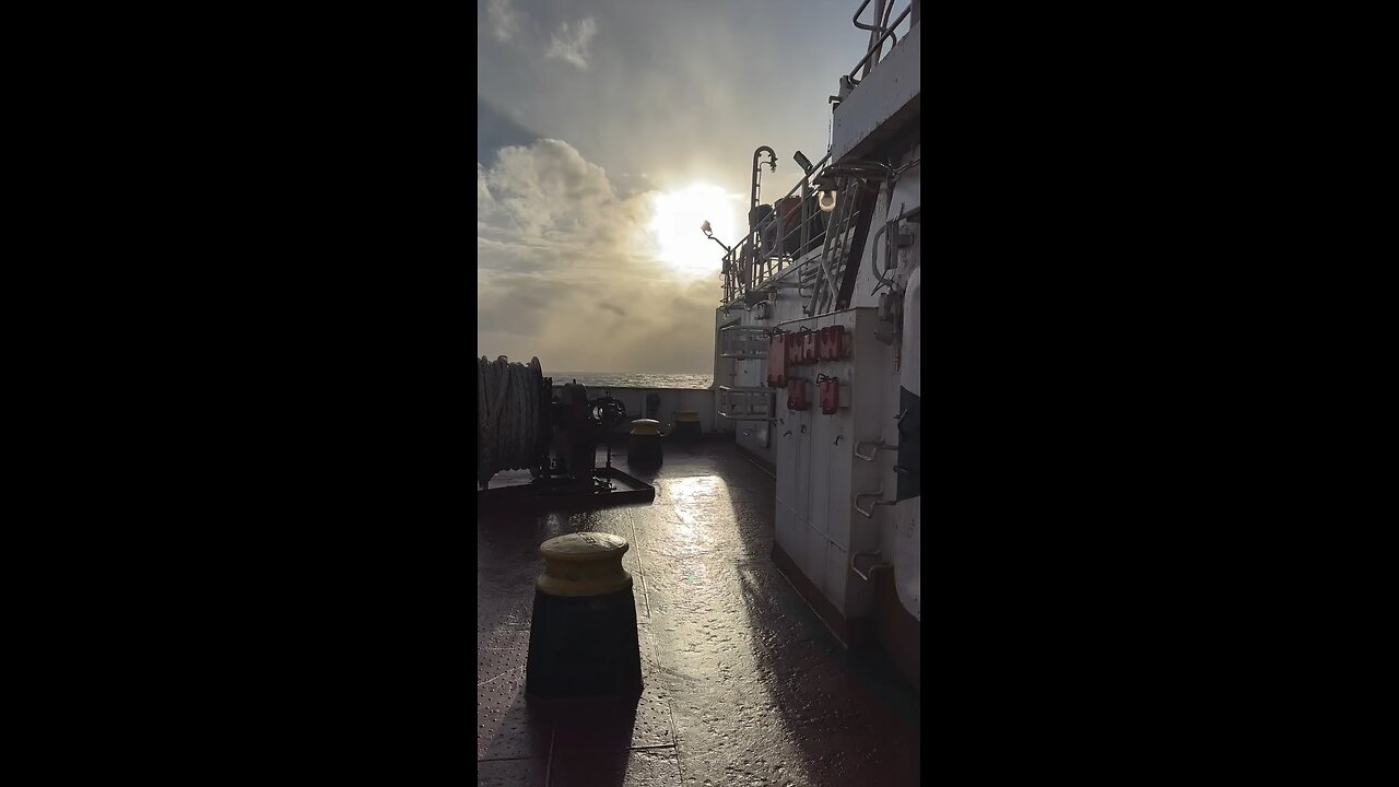 Beautiful Ocean View with Giant Ships