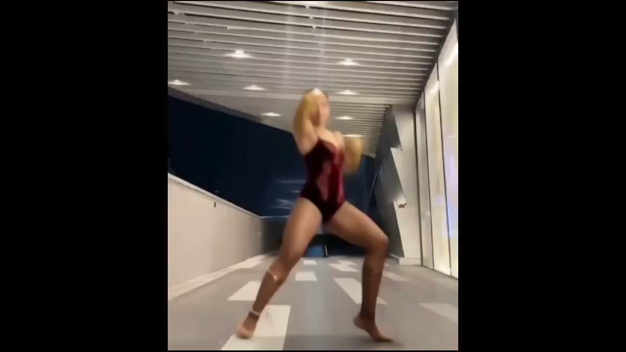 #Sexy Noxy dance moves.