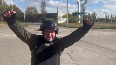 Dancing Russian Propagandist War Reporter May Face Carges for Discrediting Army