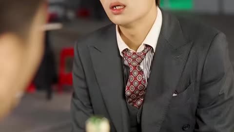 Dumpling Seller Revealed as Hidden Billionaire!