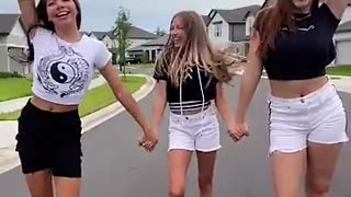 Must Watch: Linda & Heather Best Friends | Triple Charm #shorts