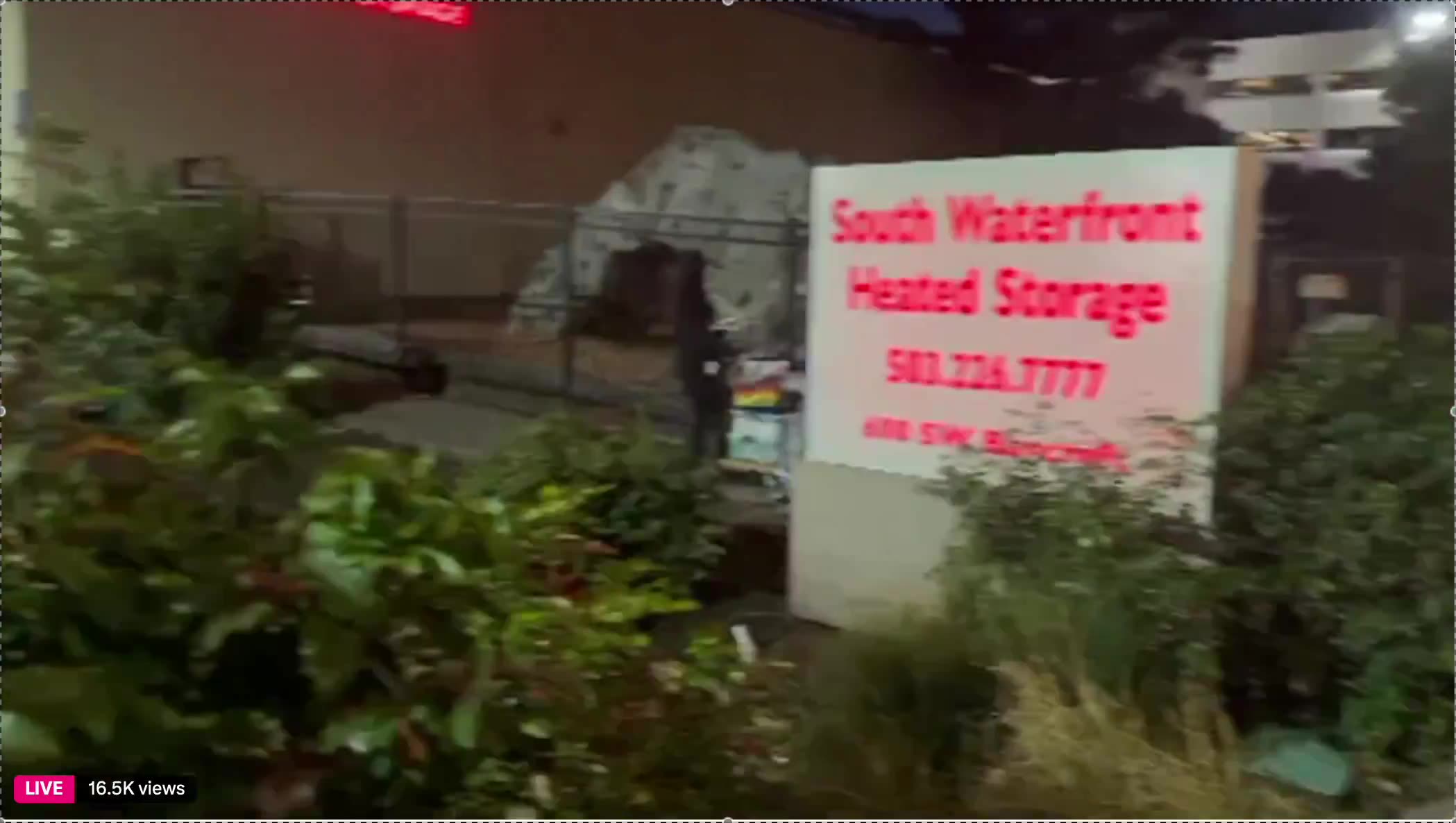 Just before Tommy Boi just left to go home he caught ANTIFA receiving cartloads