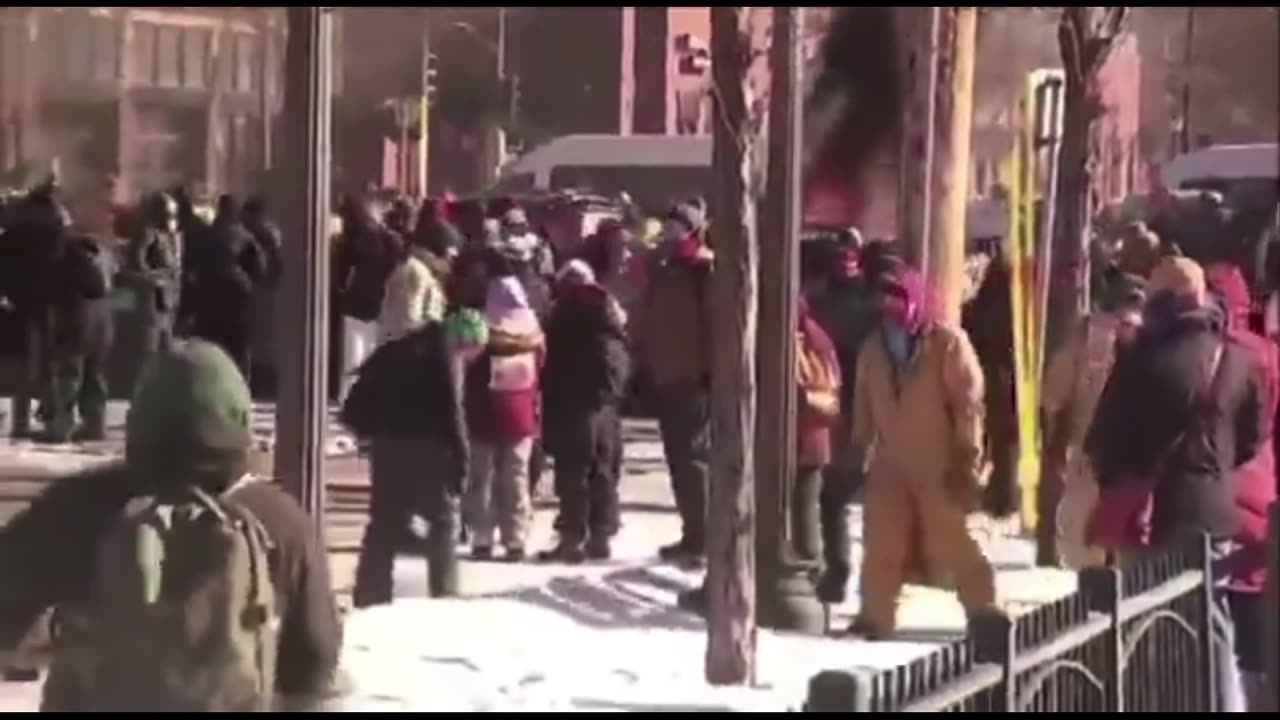 Leftists start fires in Minneapolis following CBP involved shooting