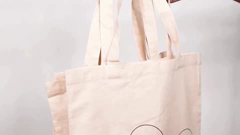 Eco-Friendly Cotton Tote Bags – Stylish, Durable & Reusable