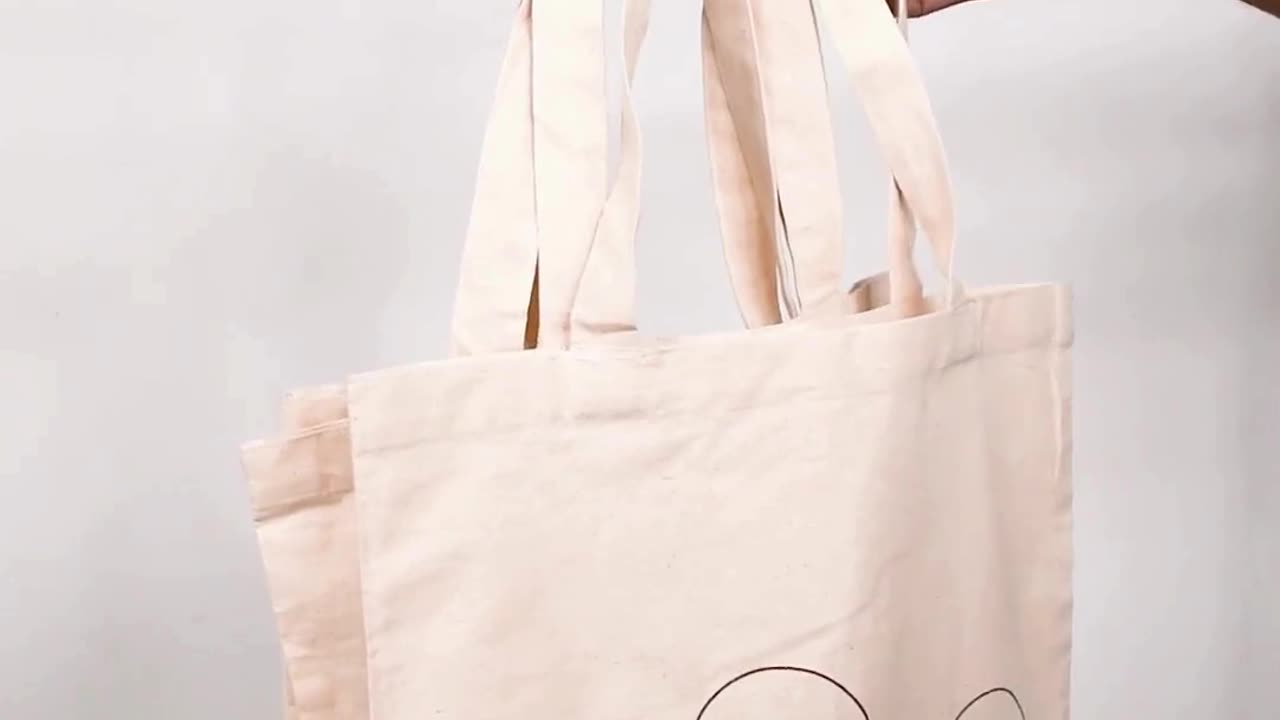 Eco-Friendly Cotton Tote Bags – Stylish, Durable & Reusable