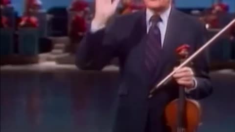 Jack Benny plays his theme on the Lawrence Welk Show "Love in Bloom" (part 2 of 2)