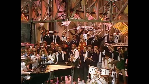 Tottenham Hotspur Squad & Chas & Dave - Ossie's Dream