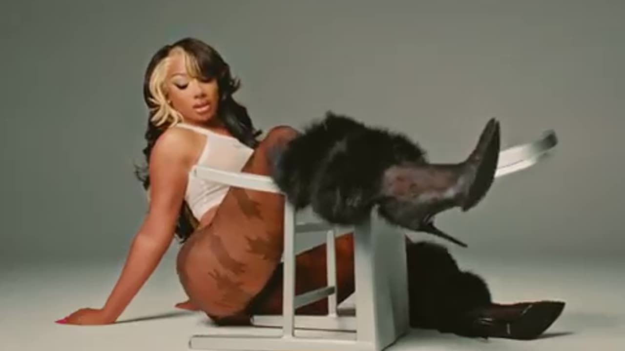 Megan Thee Stallion - LOVER GIRL [Official Video]