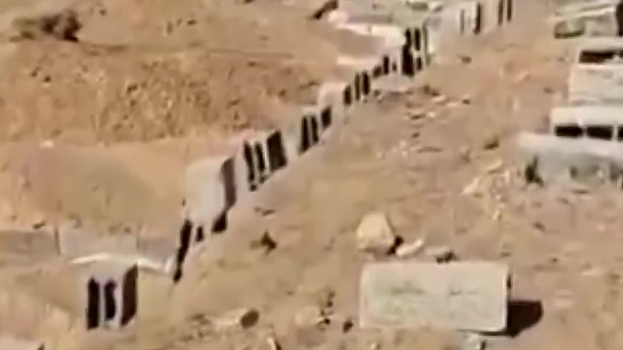 🇵🇸 🇮🇱 🇺🇸 Mass graves in Gaza - anonymous, unmarked