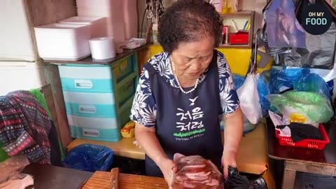 53-Year Tradition! 77-Year-Old Grandma’s Legendary Market Sundae