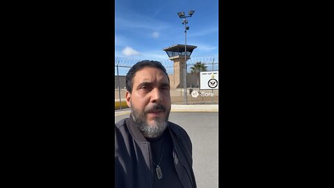 Flyers alien abduction insurance for Guantánamo Bay detainees